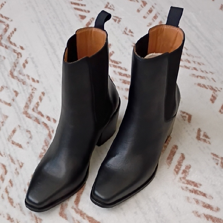 Beckett Simonon Bianca Chelsea Boots - Black Leather - Women's Size 6.5 Nib — image 4 of 8